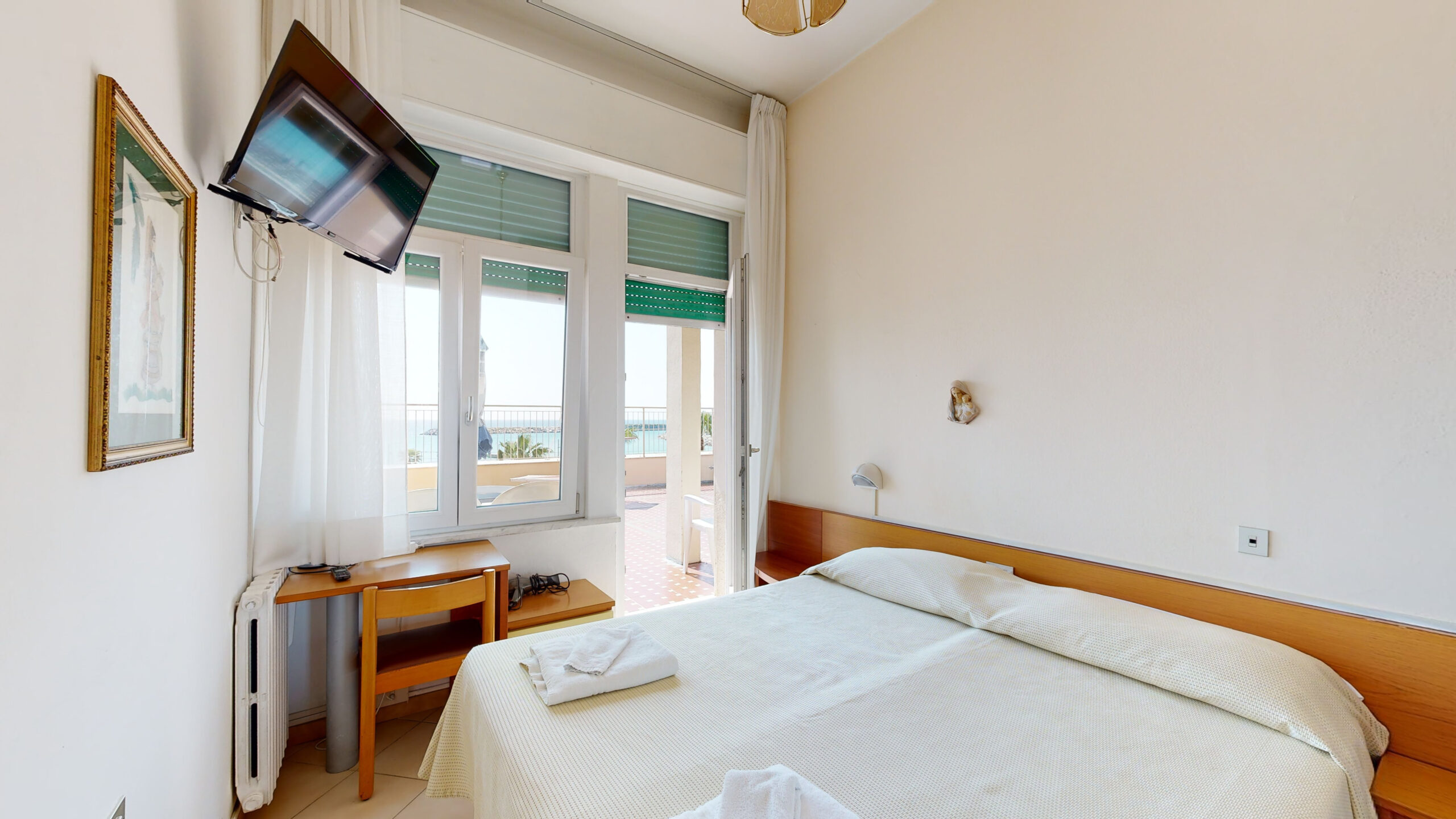 Double Rooms with Sea View Terrace